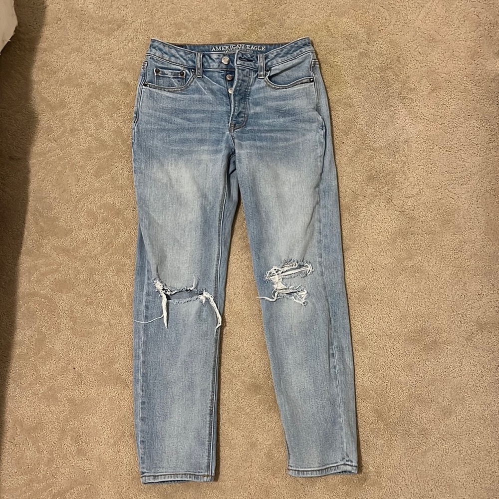 American Eagle Ripped Mom Jeans - Vintage High Rise Jeans